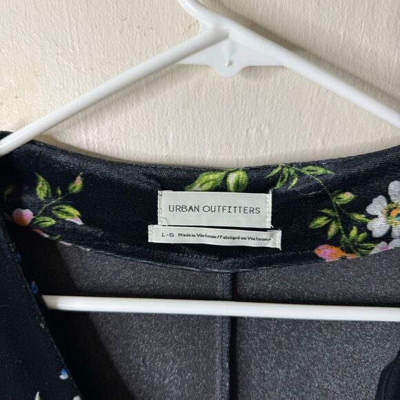 Urban Outfitters Charcoal Gray Velvet Floral Wrap Short Sleeve Mini Dress - Picture 3 of 6